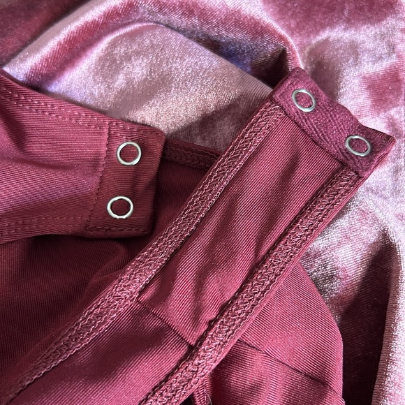 NSR Stretch Velvet So Smooth‎ Mauve Dusty Rose Pink Thong Bodysuit Sz M NWT - Picture 12 of 14
